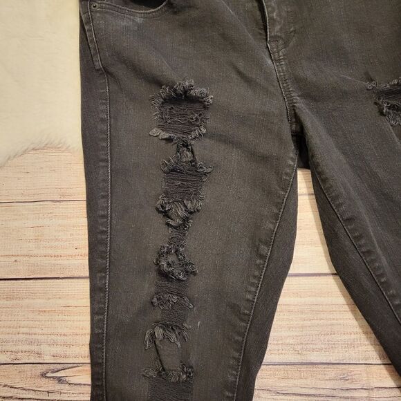 Torrid black factory distressed jeggings - Picture 10 of 10